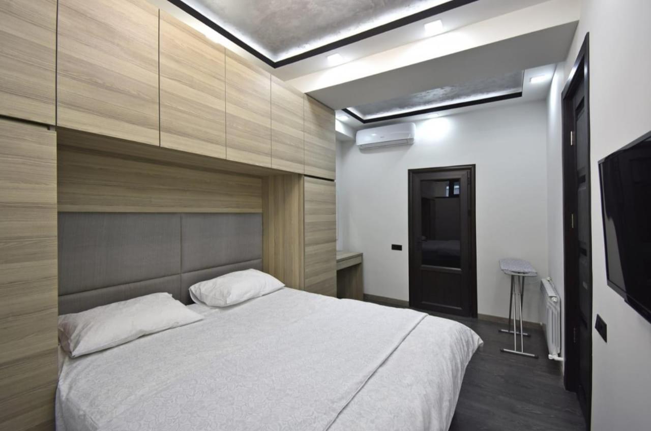 Luxuary 2Bedroom 2 Bathroom Apartment With Jacuzzi Ереван Экстерьер фото