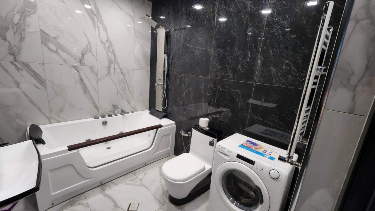 Luxuary 2Bedroom 2 Bathroom Apartment With Jacuzzi Ереван Экстерьер фото